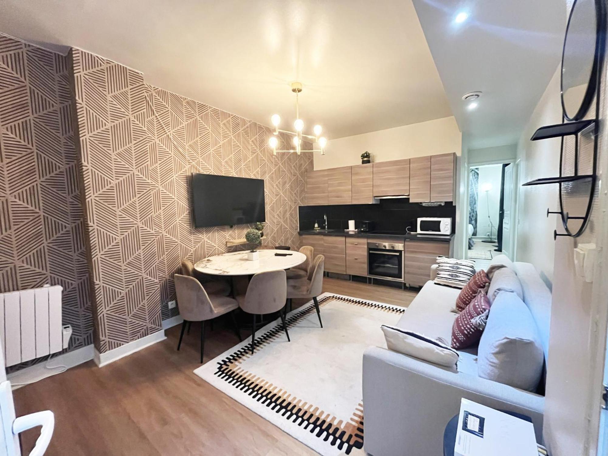 06 - Designed Flat Paris Grands Boulevards Apartment Exterior photo